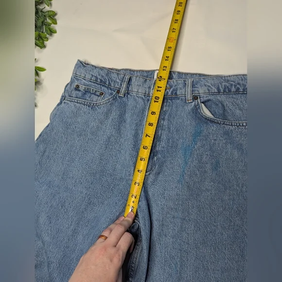 BDG Vintage Bow Jeans Size 32x32 - Picture 10 of 12